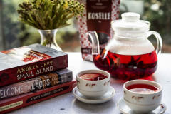 Roselle_Lifestyle_with_books__05